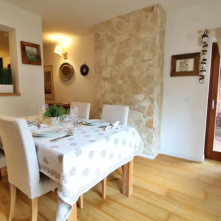 Rosie Design - Charming Near Slopes Appartement *