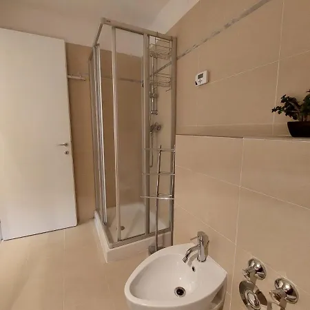 Rosie Design - Charming Near Slopes