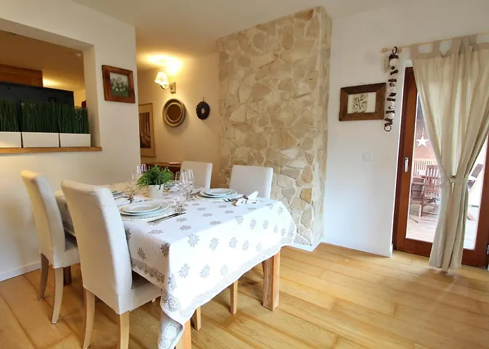 Rosie Design - Charming Near Slopes דירה *